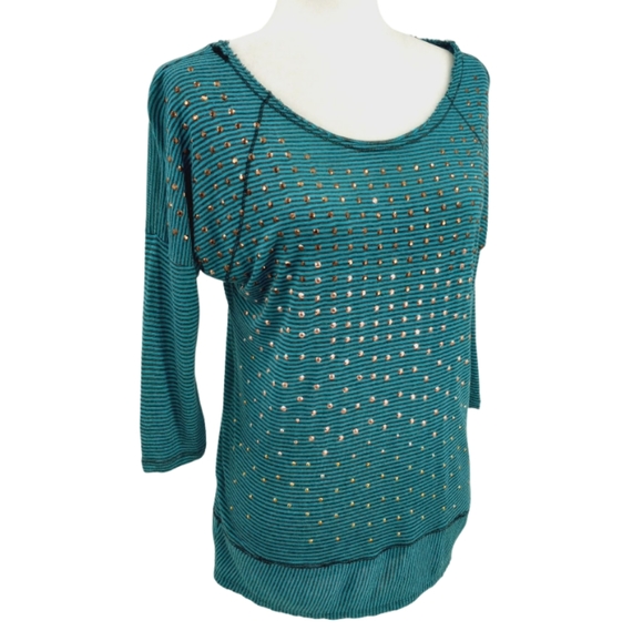 BUCKLE Daytrip Tunic Top Women's M Metallic Stud Embellished Green Black Stripe - Picture 1 of 12
